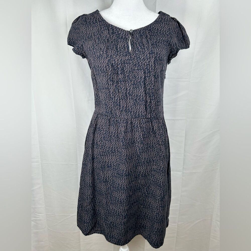 Gap Navy Blue Pleated Dress Women’s Size 4 Tan Stripe Pattern Summer Mini